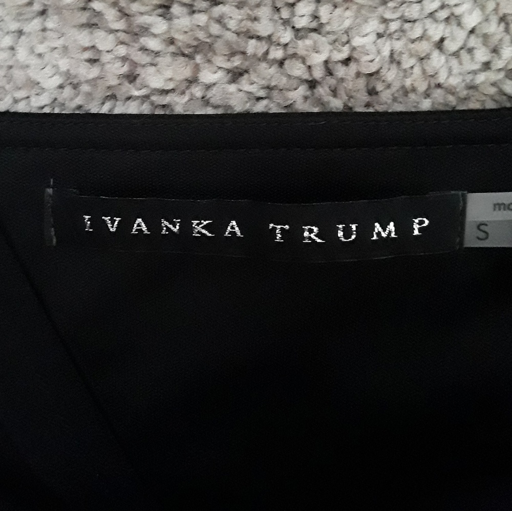 Ivanka Trump Dress - Picture 4 of 5